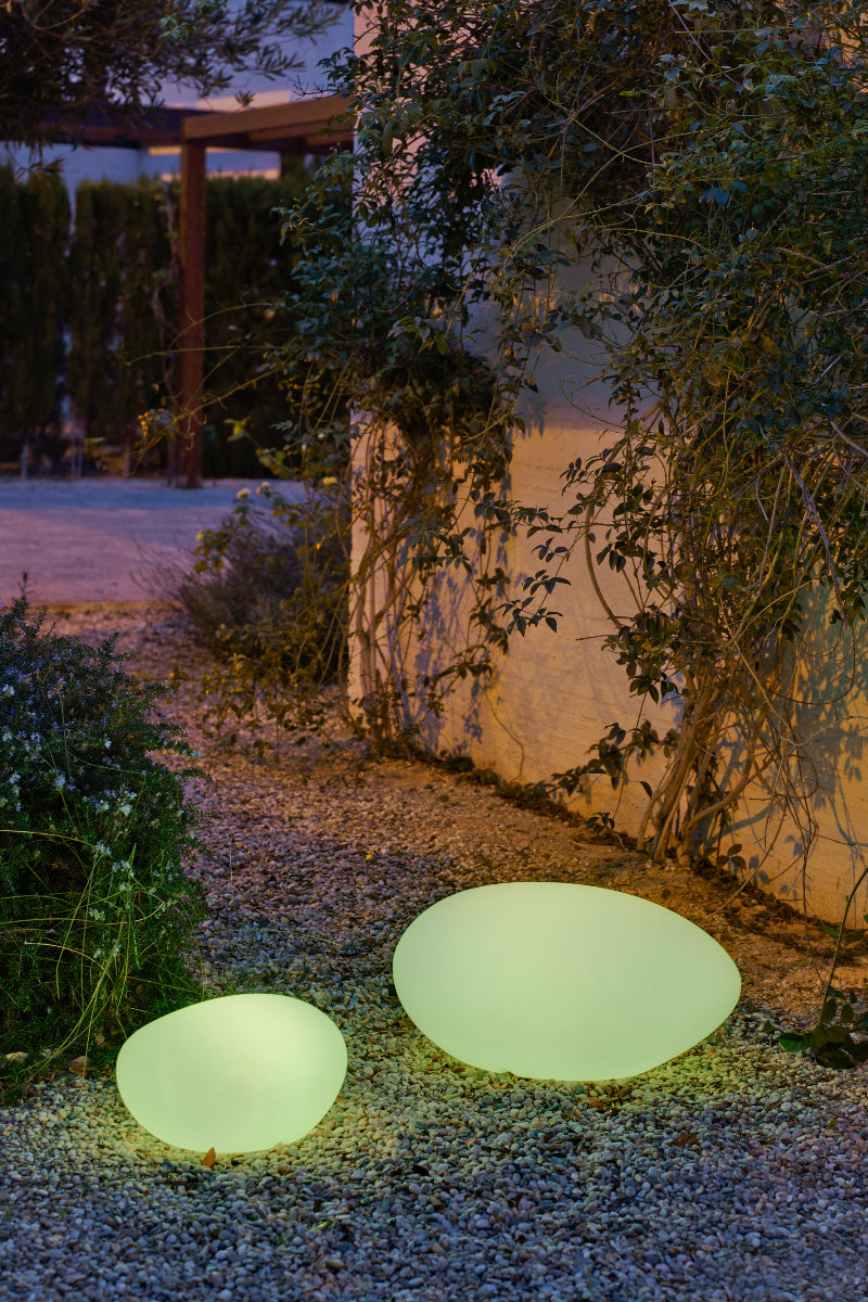 Alfresco Home Petra Pebble Egg Shape Landscape Light 16"