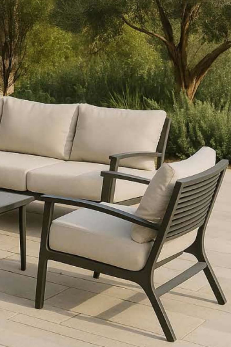 Alfresco Ramblas Deep Seating Lounge Chair with Cushion 21"x27" Raven