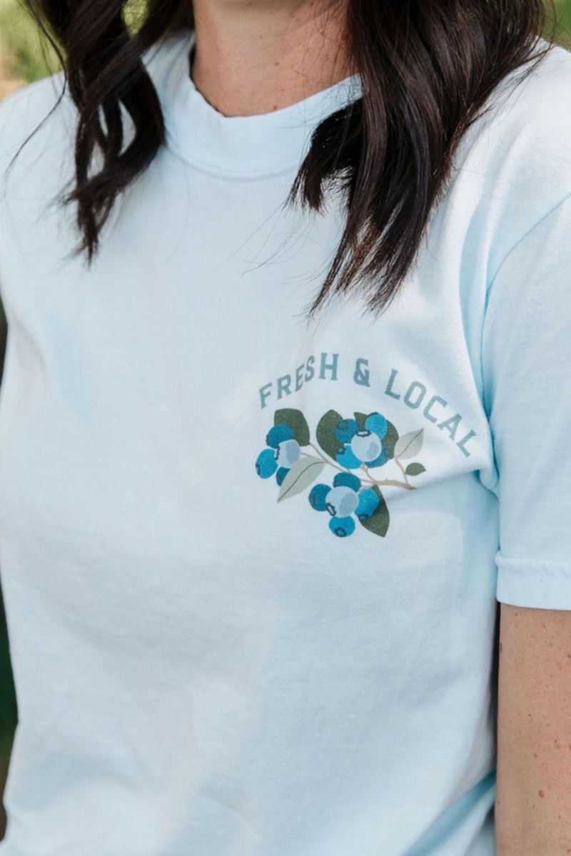 Blueberry Farmers Market Tee Extra Large Chambray
