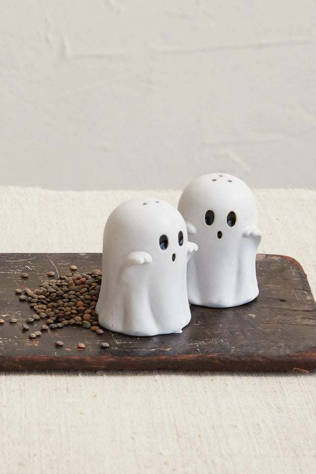 Salt & Pepper Shakers Ghost Shaped Stoneware Matte White & Black