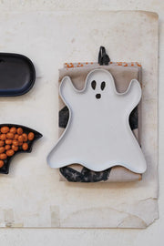 Plate Ghost Shaped StonewareMatte White & Black