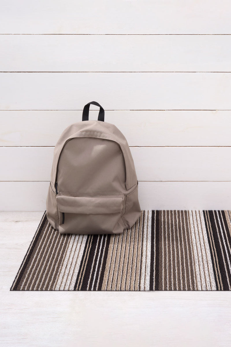 Chilewich Pleat Stripe Shag Mat 24"x 36" Oyster