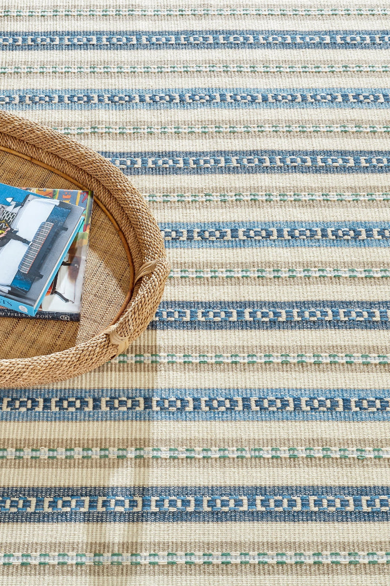 Dash & Albert Long Slade Handwoven Cotton Rug 2'x3' Indigo
