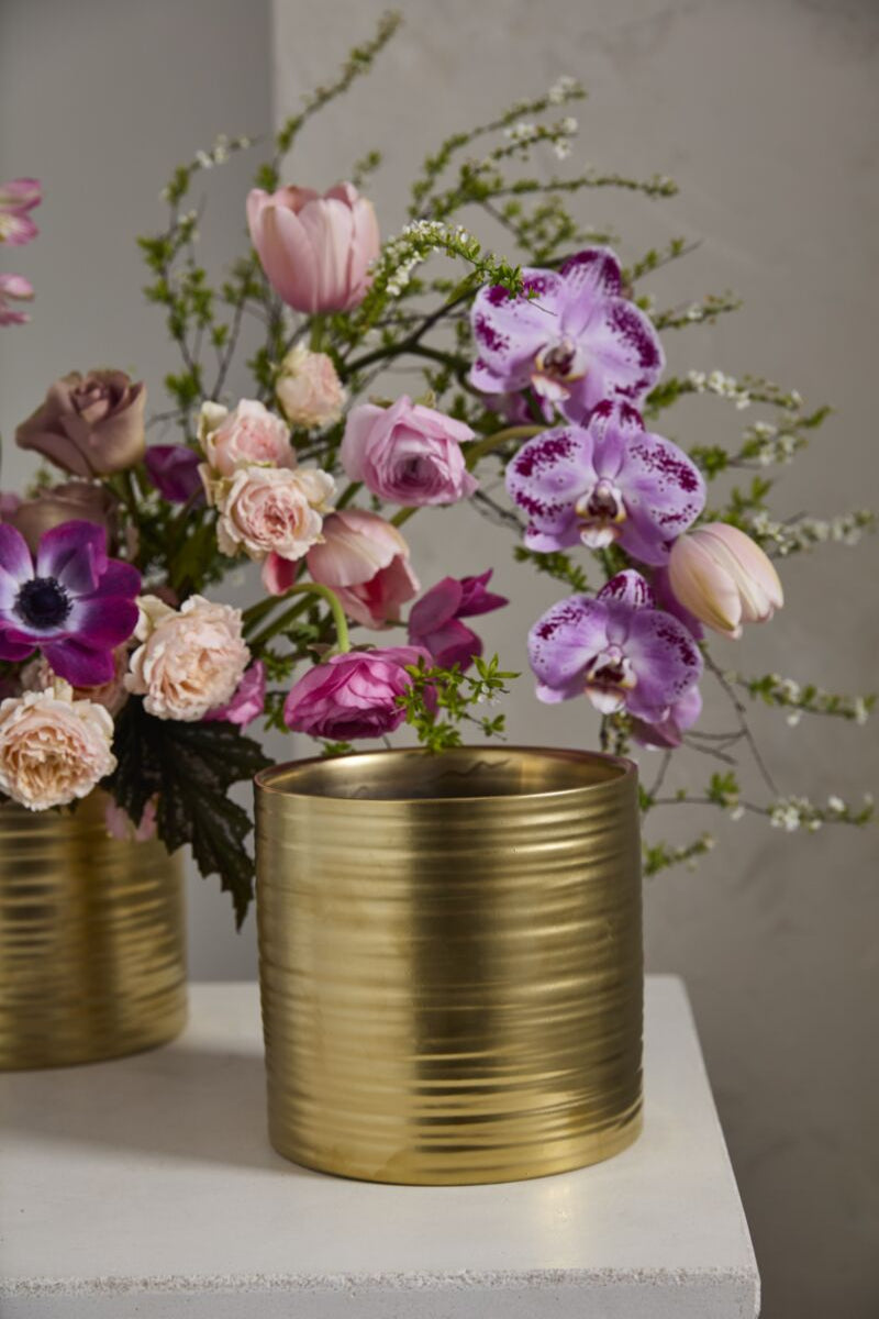 Accent Decor Gold Everest Pot 6.75"x6.25" Gold