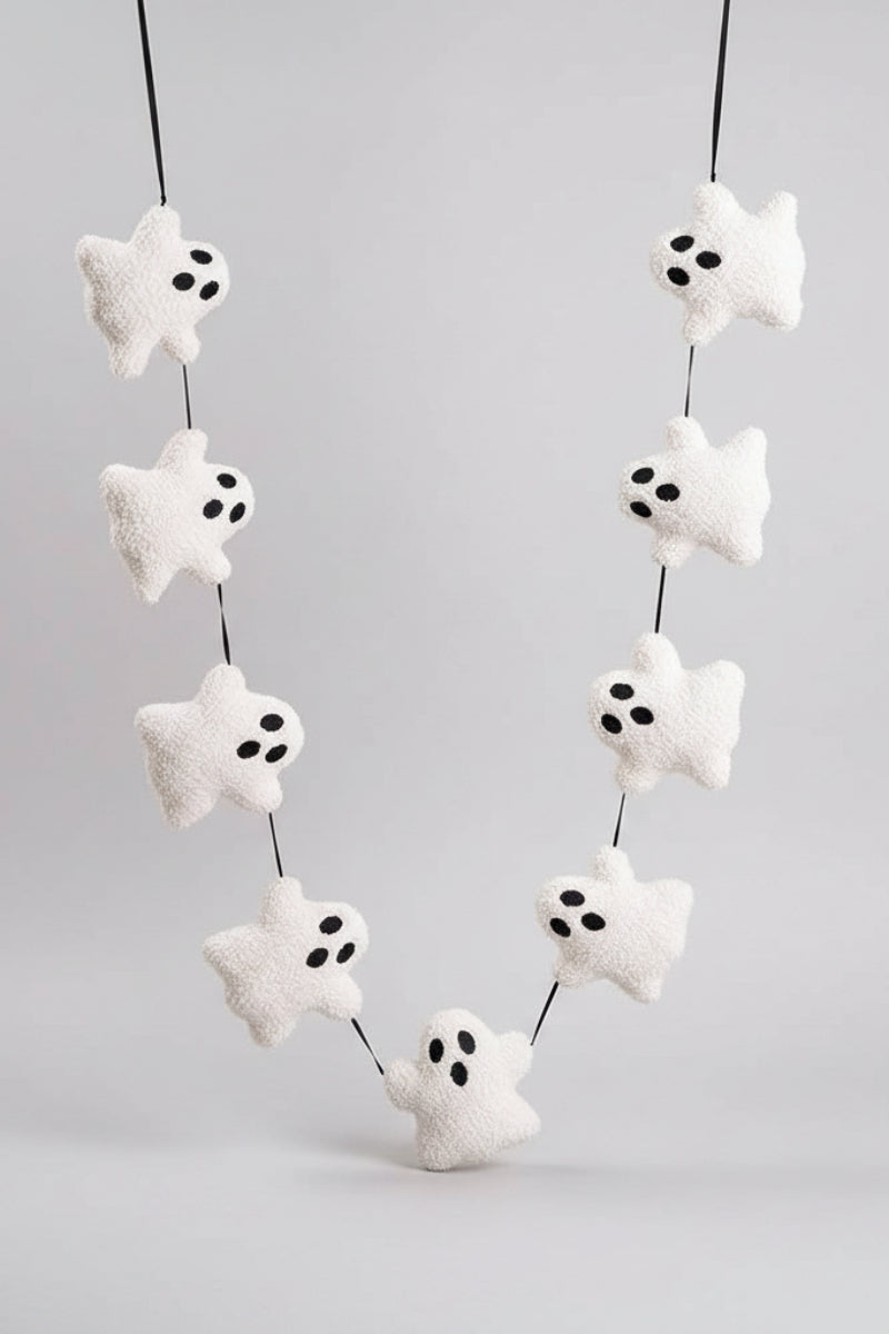 Ghost Garland 6' White & Black