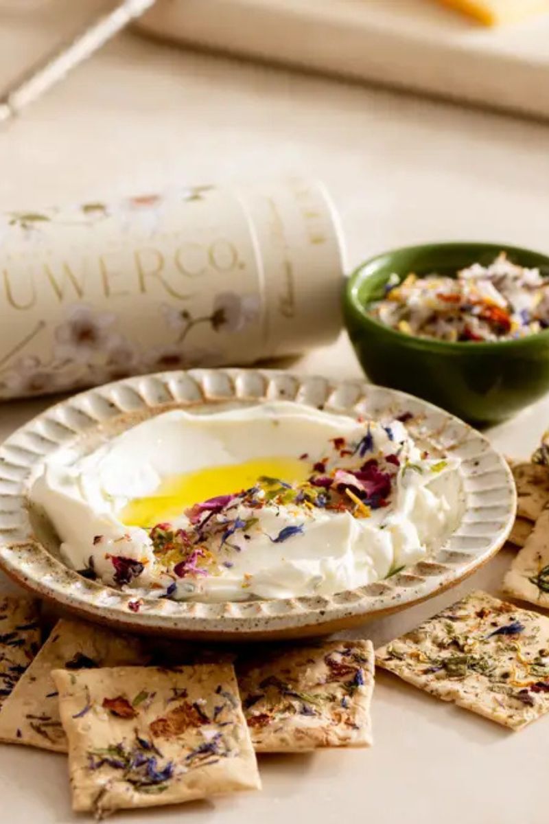 Flouwer Co. Classic Floral Garnishing Salt
