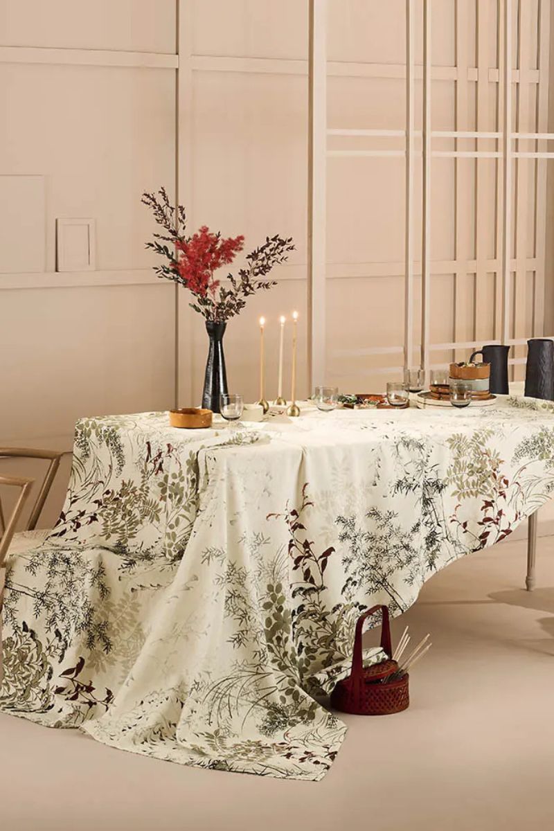 Garnier-Thiebaut Bambous Tablecloth Parchemin