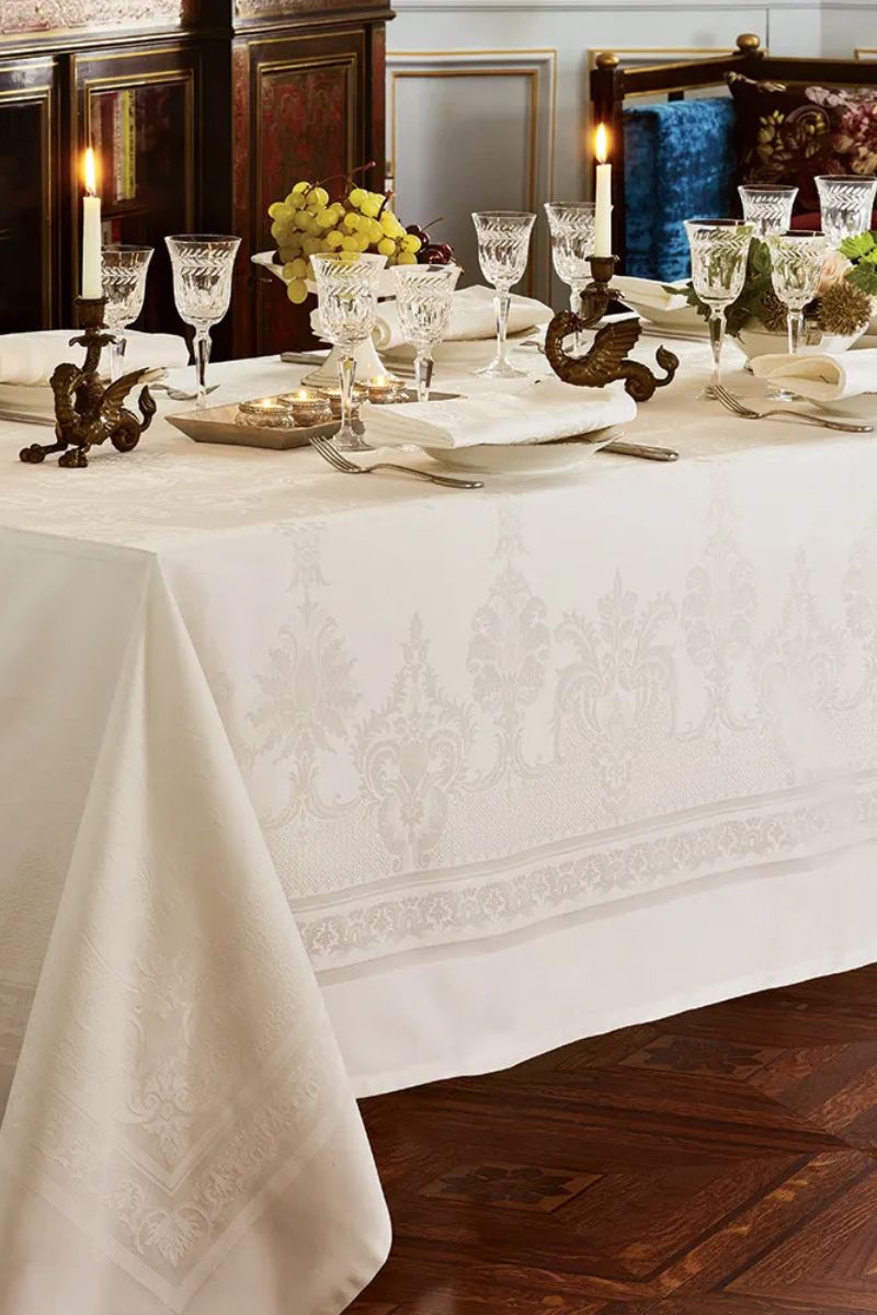 Garnier-Thiebaut Beauregard Tablecloth Ivoire