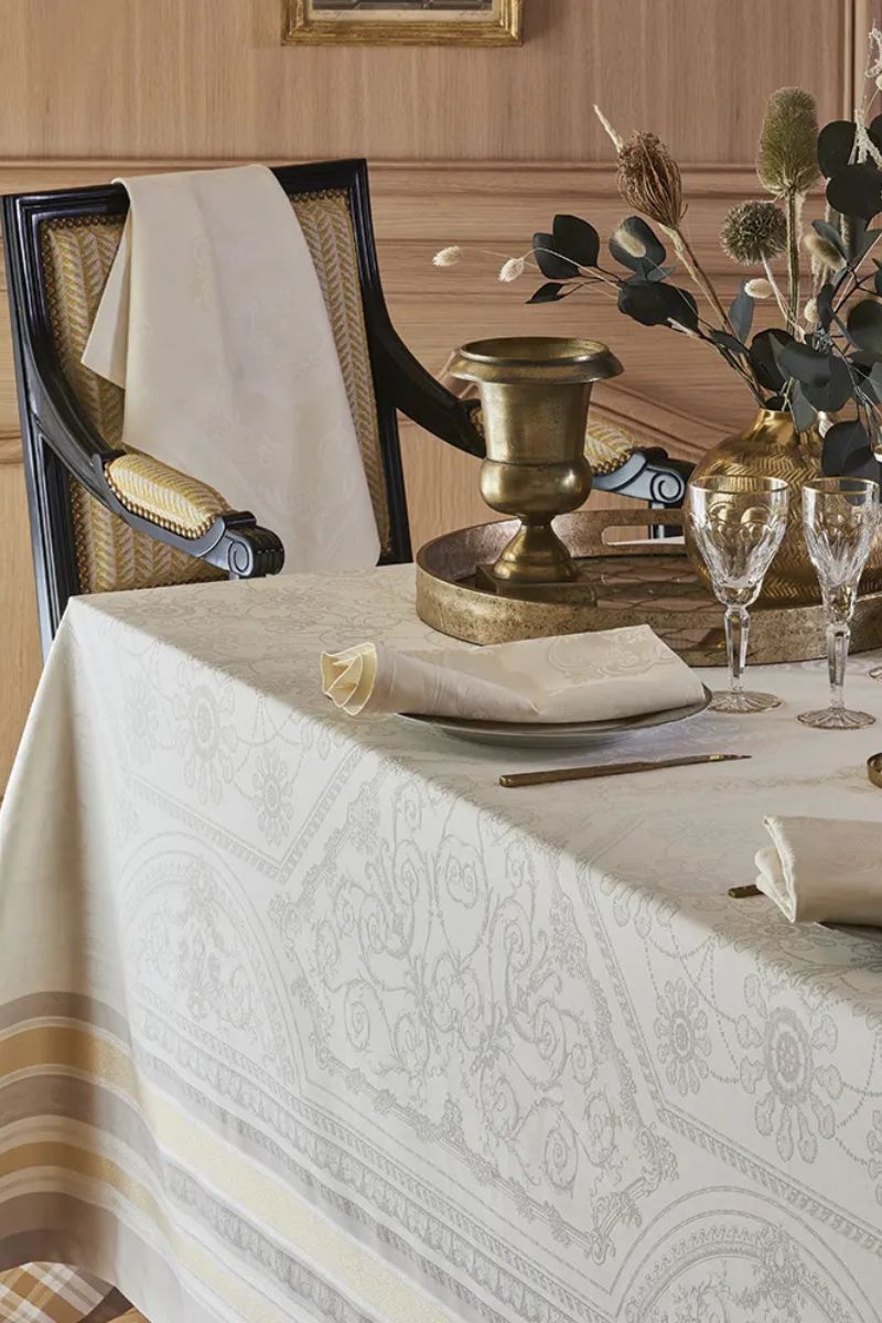Garnier-Thiebaut Galerie Des Glaces Tablecloth Vermeil