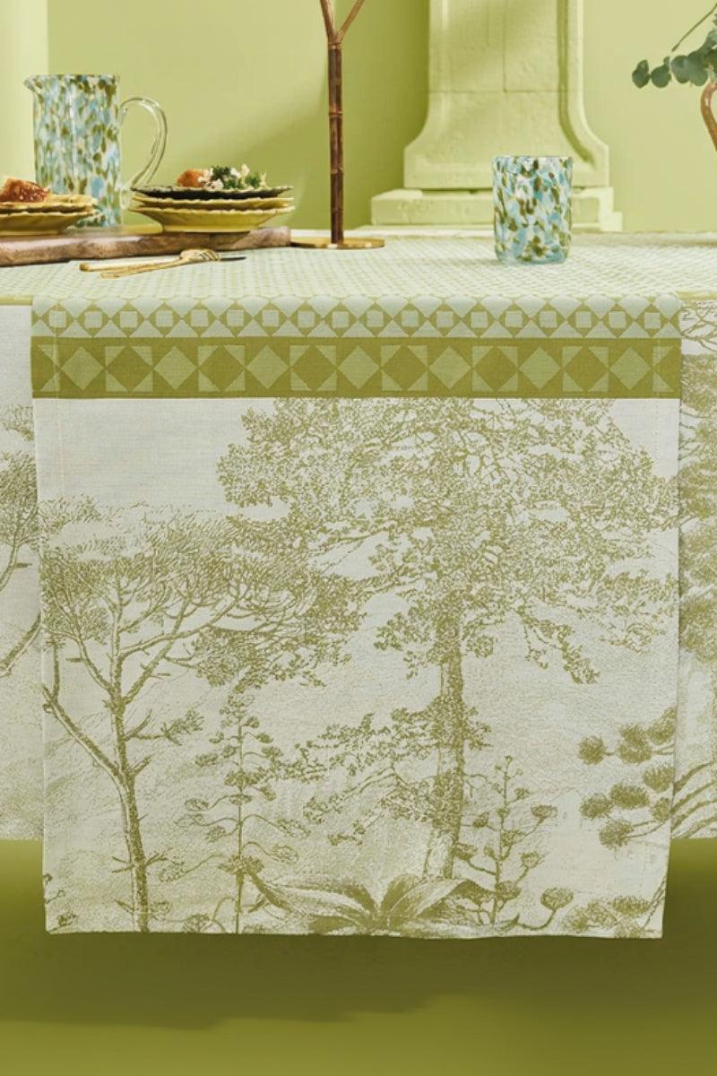 Garnier-Thiebaut Le Sud Runner 21"x71" Vert
