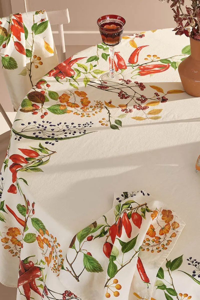 Garnier-Thiebaut Piments Doux Tablecloth Caliente