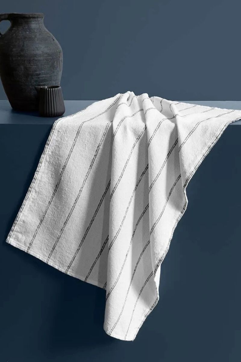 Garnier-Thiebaut Rimini Nero Kitchen Towel