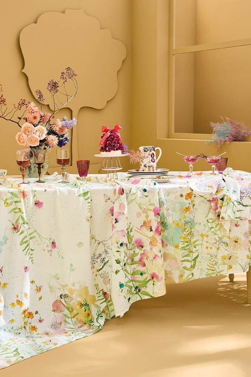 Garnier-Thiebaut Rosee Du Matin Tablecloth Printemps