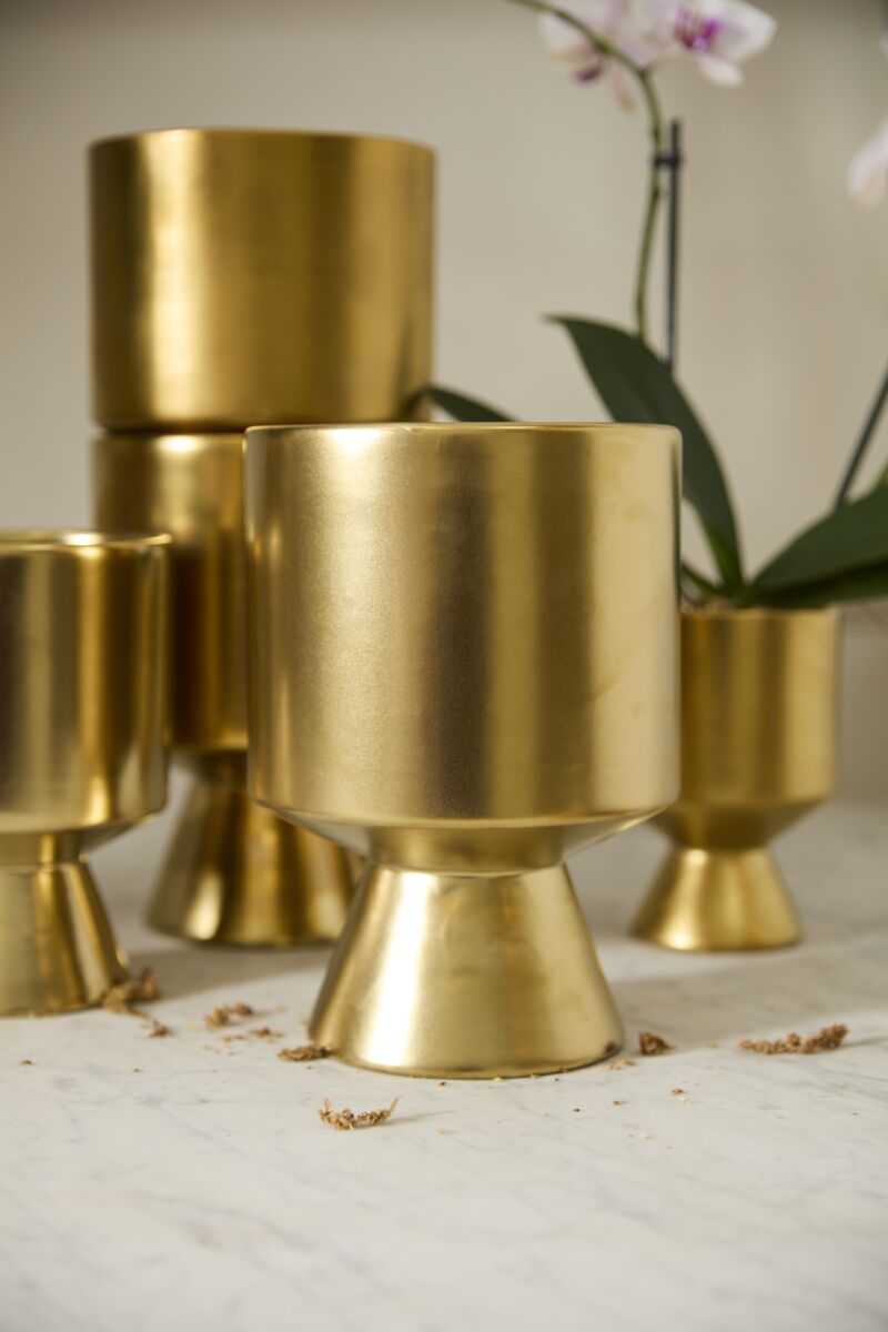 Accent Decor Gold De Vil Pot 6.5"x9.25" Gold