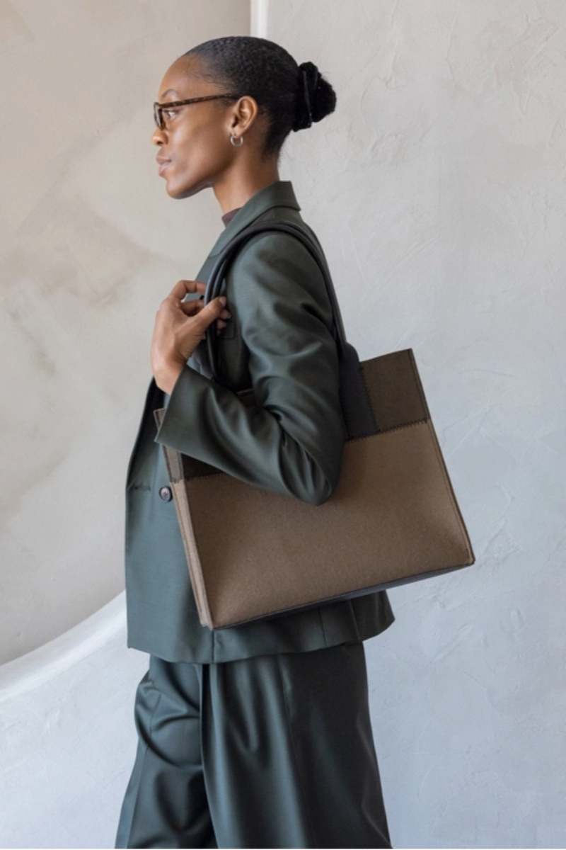 Graf Lantz Jaunt Merino Wool Midi Tote Cumin / Tobacco Black