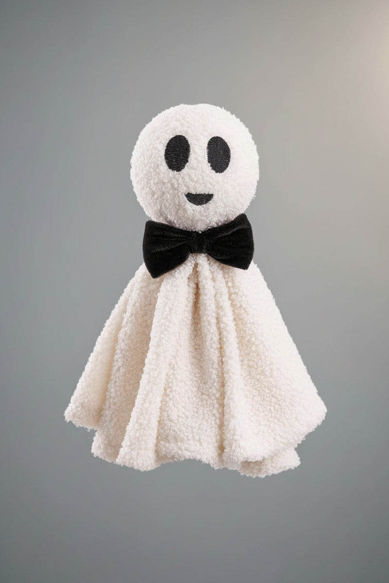 Hanging Ghost 12.5" White & Black