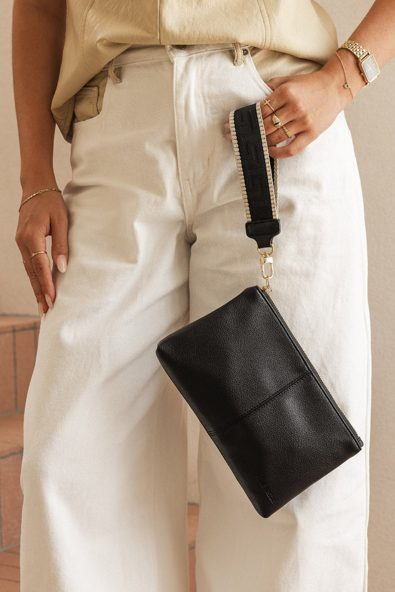 Louenhide Mimi Gia Wristlet Black