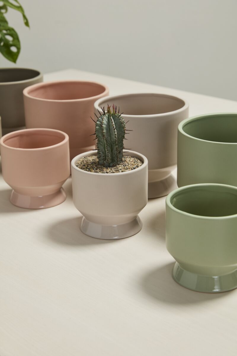 Neutral Pasadena Pot 4.5"x 4.25" Tan