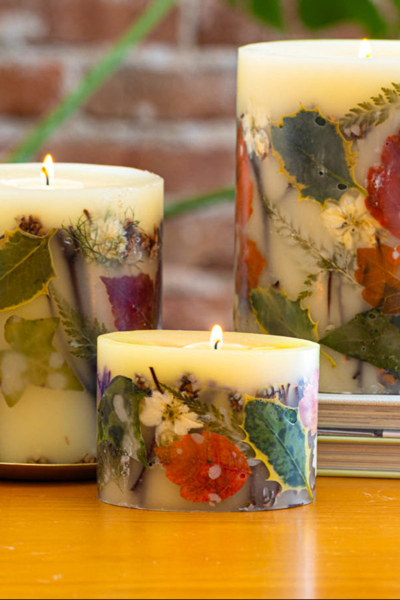 Rosy Rings Botanical Candle Forest Petite Oval