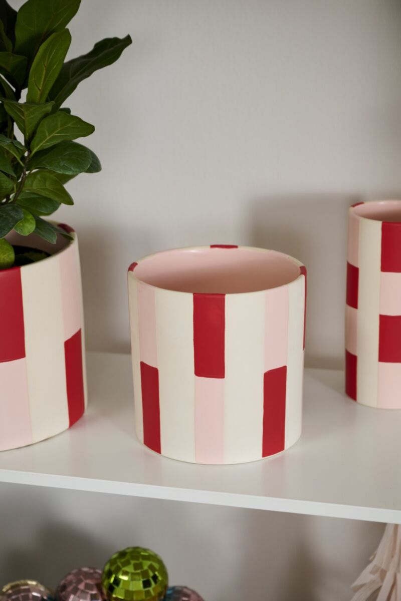 Accent Decor Simon Pot 6.75"x6.75 Red