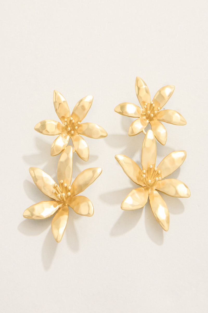 Spartina River Lily Earrings Gold