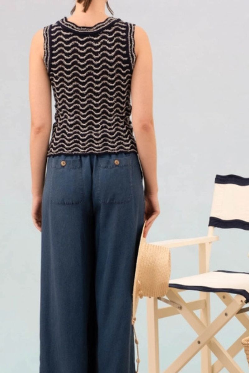 Wavy Pattern Sleeveless Knit Sweater Small Navy