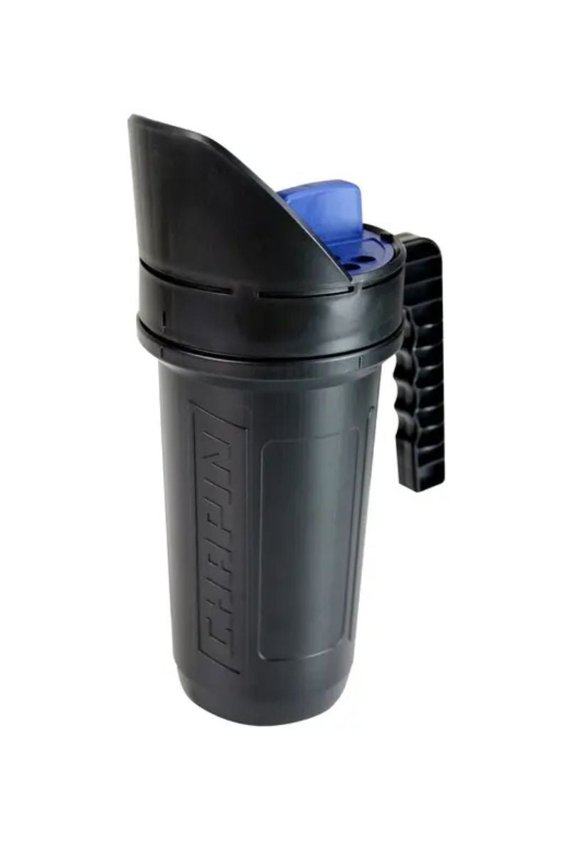 Chapin Hand Shaker/Spreader 64 oz