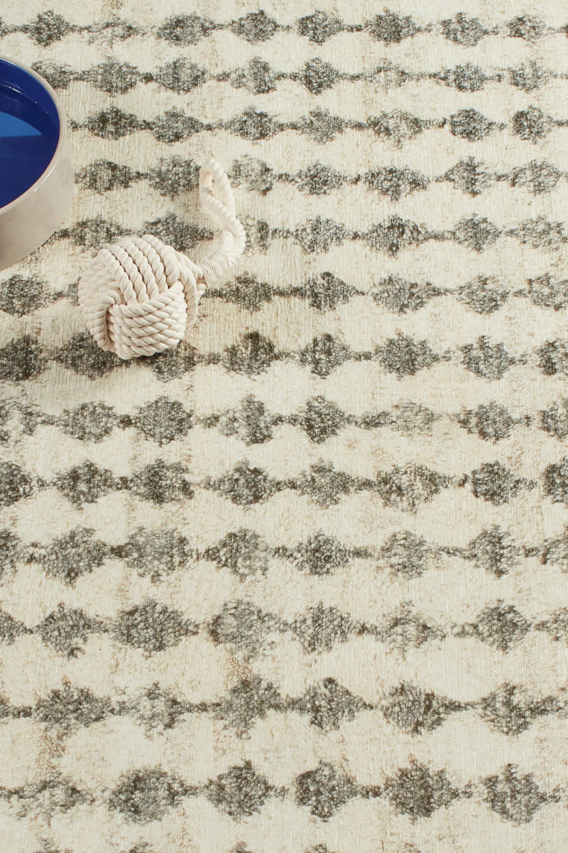 Dash & Albert Izzy Machine Washable Rug 2'x3' Grey