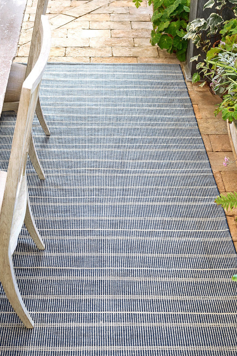 Dash & Albert Samson Machine Washable Rug 3'x5' Navy