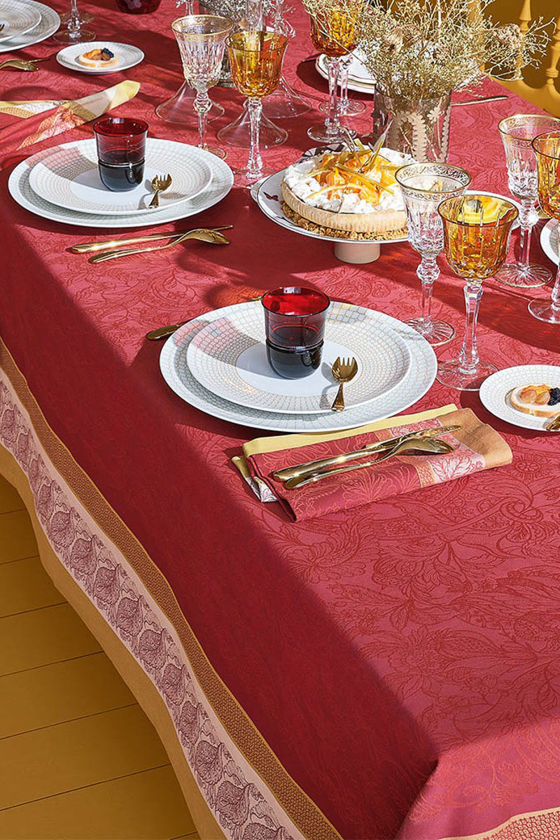 Garnier-Thiebaut Alexandria Tablecloth 69"x100" Rubis
