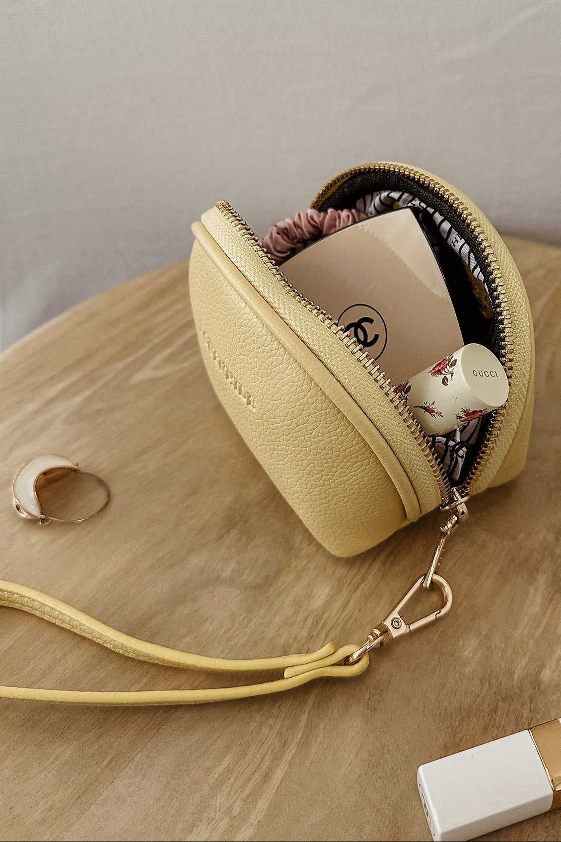 Louenhide Paige Purse Yellow