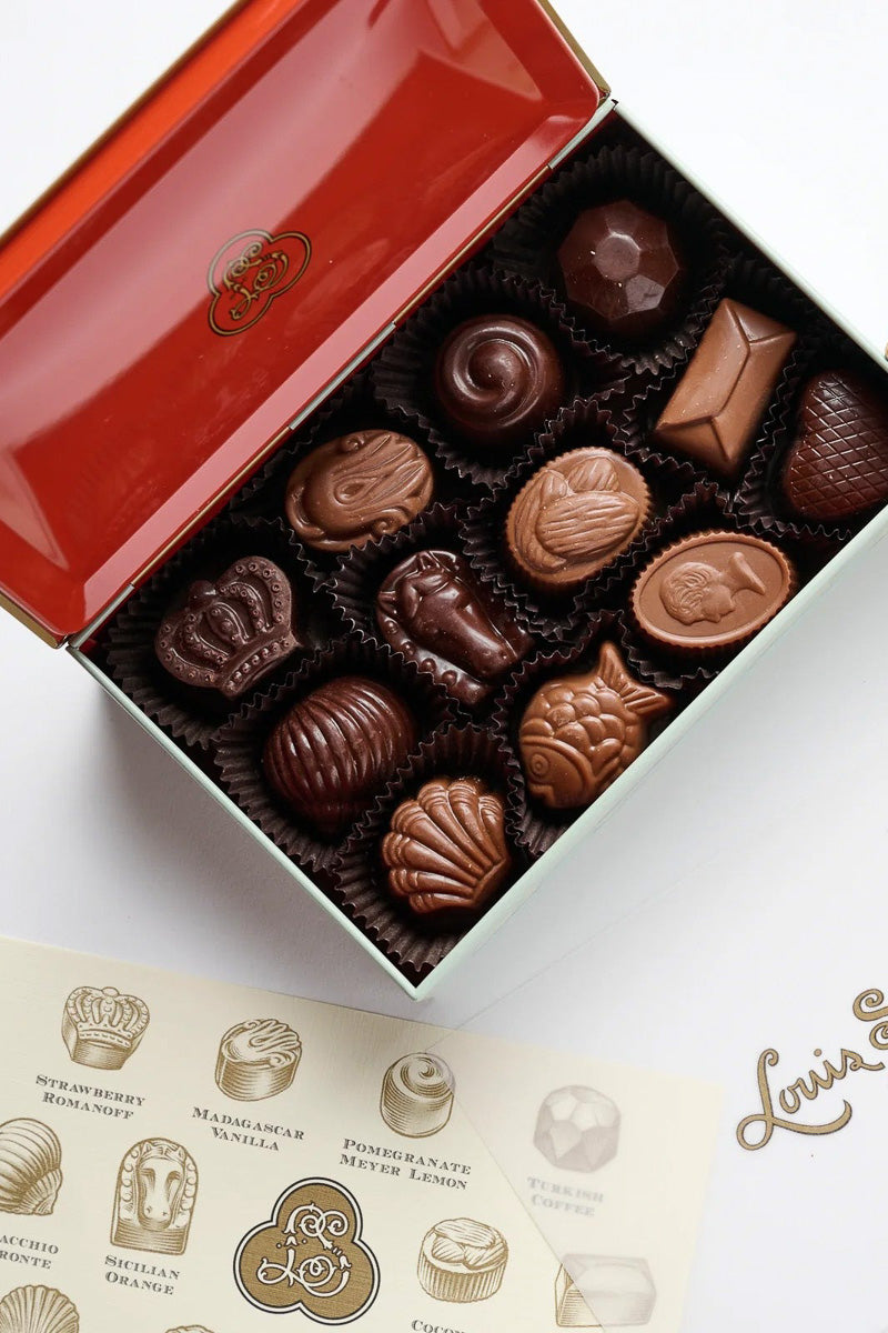 Louis Sherry 12-Piece Chocolate Tin Vreeland Red