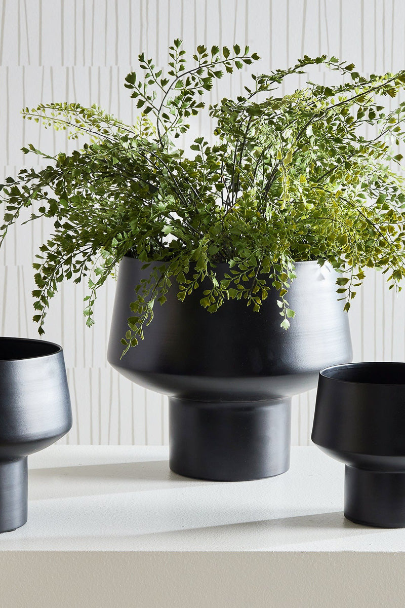 Napa Cyrus Cachepot Large Matte Black