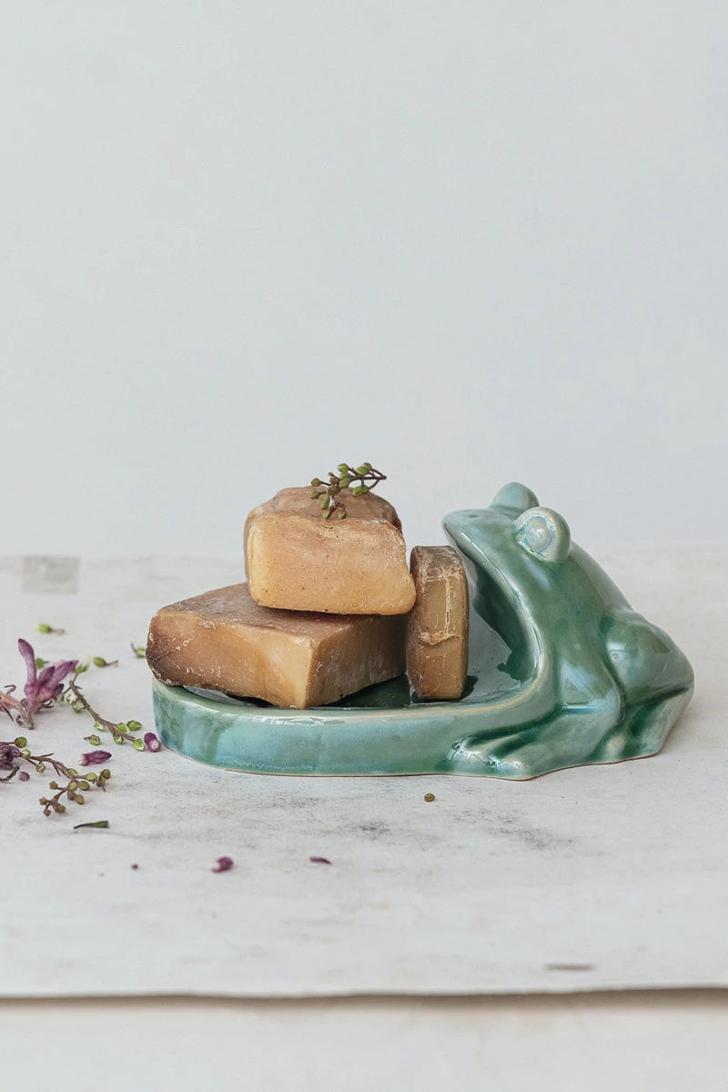 Creative Co-Op Stoneware Frog Soap Dish Green