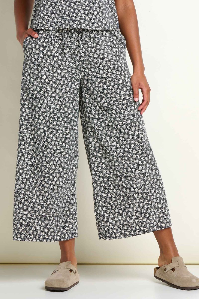 Toad & Co. Women's Sunkissed Wide Leg Crop Pant S Black and Salt Print